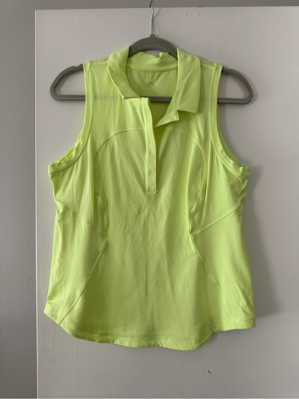 Lululemon quick dry sleeveless polo
